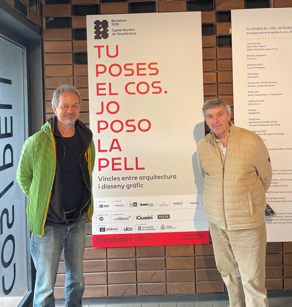 Marc Martí i David Torrents Marc Martí i David Torrents durant la visita a l'exposició dedicada als vincles entre arquitectura i disseny gràfic